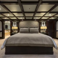 my-the-wellesley-master-suite-1-min.webp