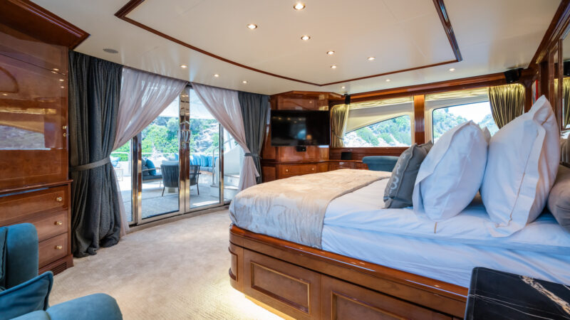 Amadea-Yacht-for-charter-15