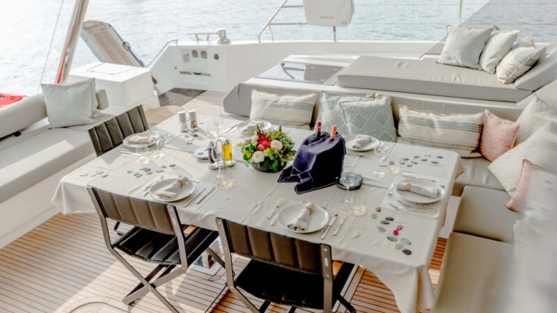 YACHTS 2021-NAMASTE lunch_web_1955