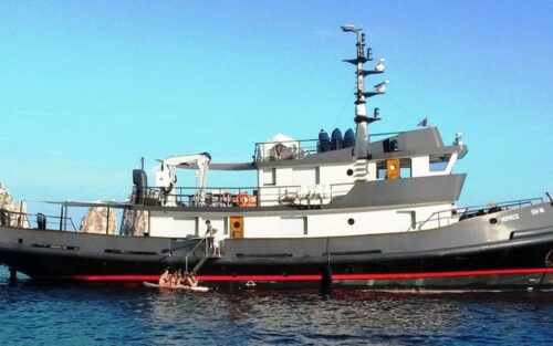 VERVECE Tug Boat Benetti 30
