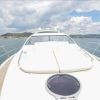2.2 Comfortable foredeck matresses
