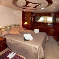 [MOTOR-YACHT-JAUNI]-8265-15