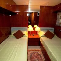 [MOTOR-YACHT-JAUNI]-8265-16