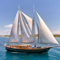 MYRA yacht