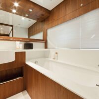 riva-92-duchessa-interior-12