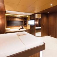 riva-92-duchessa-interior-15